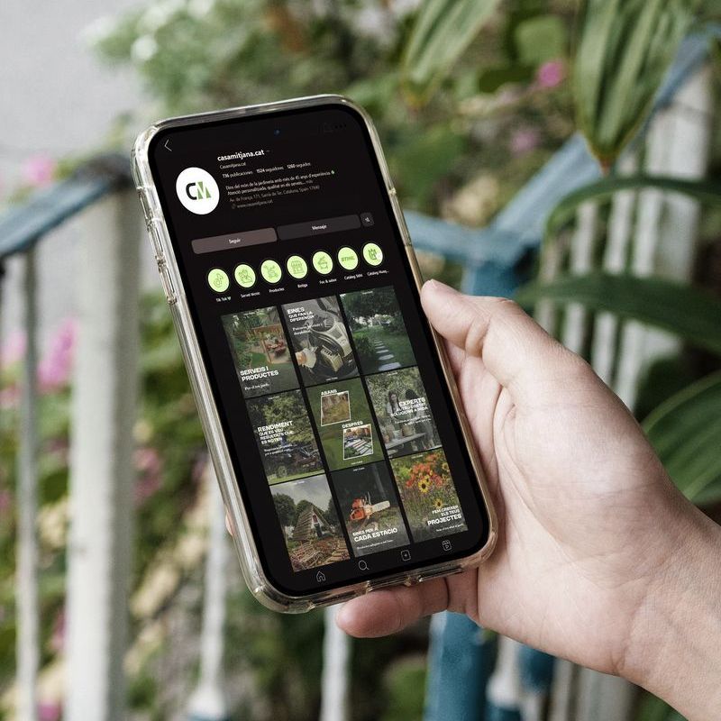 Mockup mòbil Casamitjana